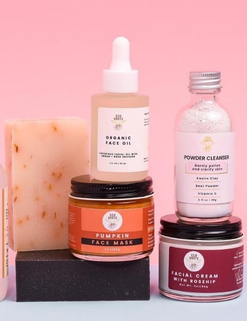 12 Eco Friendly Toiletries Welcome In Any Sustainable Bathroom #ecofriendlytoiletries #mensecofriendlytoiletries #womensecofriendlytoiletries #bestecofriendlytoiletries #ecofriendlytoiletryproducts #sustainabletoiletries #sustainablejungle Image by EcoRoots