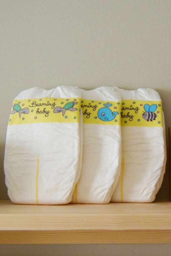 9 Biodegradable Nappies That Are Better for Bums and the Planet #biodegradablenappies #bestbiodegradablenappies #biodegradablenappiesuk #biodegradablenappiesaustralia #whichnappiesarebiodegradable? #affordablebiodegradablenappies #sustainablejungle Image by Beaming Baby