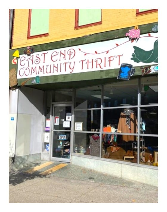 13 Best Thrift Stores In Pittsburgh: Steel City Secondhand Scores #Pittsburghthriftstores #thriftstoresPittsburgh #BestThriftStoresinPittsburgh #sustainablejungle Image by "Thrifty" East End Community Thrift Store