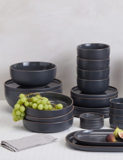 10 Eco-Friendly Dinnerware Brands of Your Dining Dreams  Image by Ekobo #eco-friendlydinnerware  #besteco-friendlydinnerware  #besteco-friendlydinnerwaresets #sustainabledinnerware #sustainabledinnerwarebrands #sustainablejungle