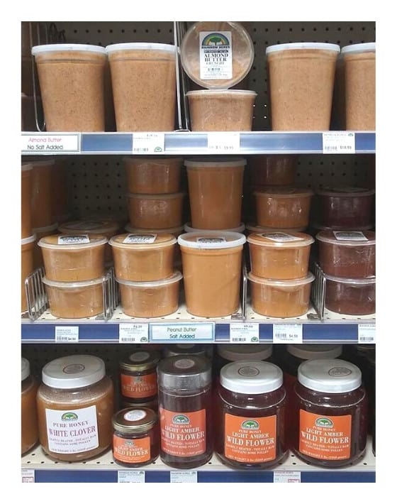 16 Zero Waste Stores In Los Angeles For All Your Bulk Refill Needs #zerowastestoresLosAngeles#zerowastestoresinLosAngeles #bestzerowastestoresLos Angeles #plasticfreetoresLos Angeles #bulktoresLos Angeles #sustainablejungle Image by Rainbow Acres Natural Foods Market