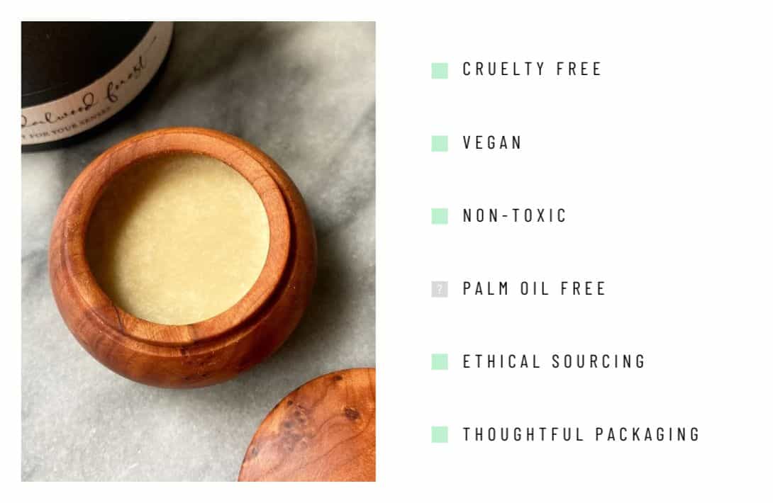 11 Eco-Friendly & Sustainable Perfumes For Scent-Sational Smells Image by Natural Wisdom Spa #sustainableperfumes #vegansustainableperfume #ecofriendlyperfume #naturalecofriendlyperfume #crueltyfreesustainableperfume #sustainablejungle
