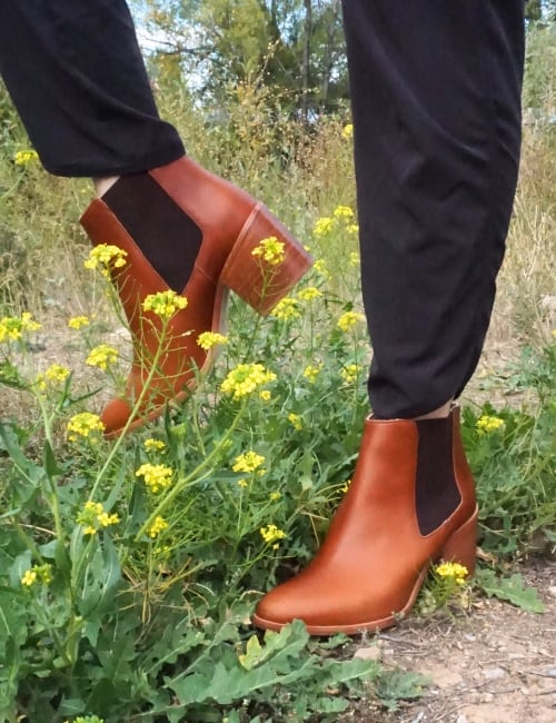 9 Ethical & Sustainable Boots That Are Good For Earth and Your “Sole”Image by Sustainable Jungle#sustainableboots #sustainablechelseaboots #sustainableleatherboots #sustainableveganboots #ethicalboots #sustainablejungle