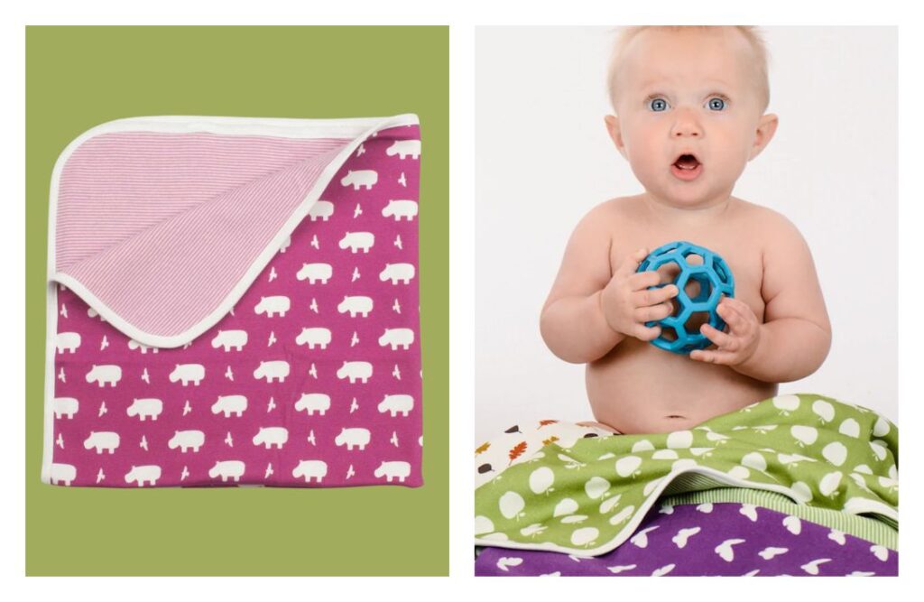 9 Organic Baby Blankets For The Best Sustainable Snuggles Images by Jazzy Organics #organicbabyblankets #organiccottonbabyblankets #organicmuslinbabyblankets #organicbamboobabyblankets #nutralbabyblankets #allnaturalbabyblankets #sustainablejungle