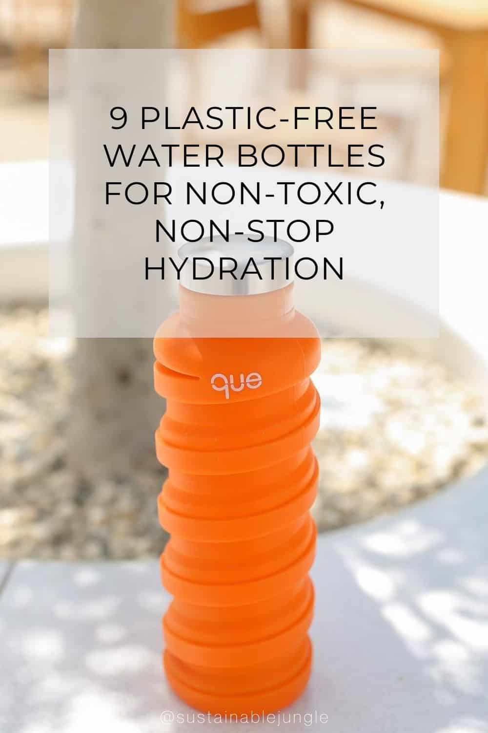 9 Plastic-Free Water Bottles for Non-Toxic, Non-Stop Hydration Image by Que #plasticfreewaterbottles #nonplasticwaterbottles #nontoxicplasticfreewaterbottles #bestnonplasticwaterbottles #plasticfreeglasswaterbottles #plasticfreemetalwaterbottles #sustainablejungle