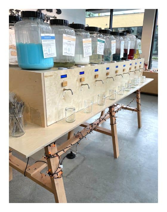 14 Zero Waste Stores in Portland, Oregon for a Package Free PDX Image by Mama & Hapa #zerowastestoresportland #zerowastegrocerystoresportland #zerowastestoreportlandoregon #portlandzerowastestores #bulkstoresportland #bulkfoodportland #sustainablejungle