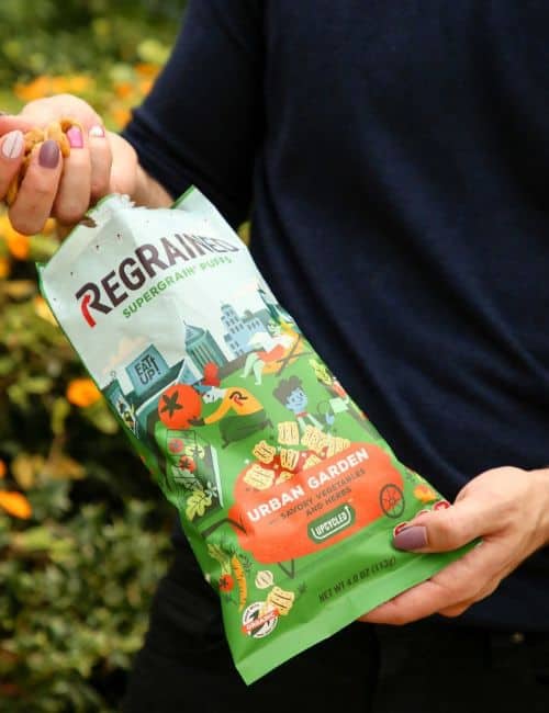 9 Sustainable Snacks Suitable For Eco-Friendly Food Fanatics Image by ReGRained #sustainablesnacks #sustainablesnackbrands #snackswithsustainablepackaging #ecofriendlysnacks #ecofriendlypackagedsnacks #sustainablejungle