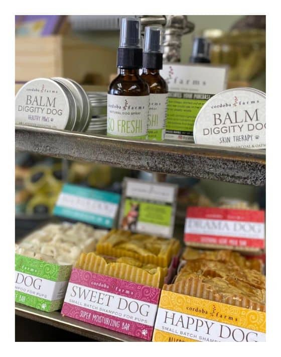 9 Bulk & Zero Waste Stores in San Diego For Sunny, Sustainable Shopping Image by Refill Pantry #zerowastestoressandiego #zerowastegrocerystoressandiego #sandiegobulkstores #bulkfoodstoresinsandiego #bestzerowastestoresinsandiego #sustainablejungle