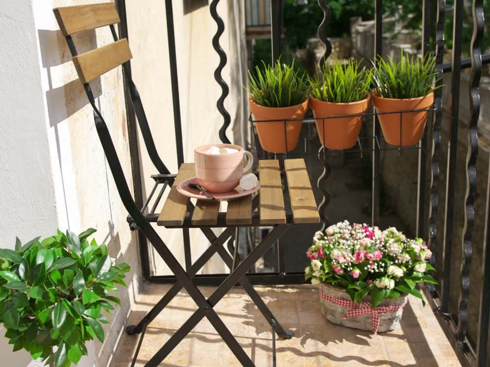 Maximizing Your Living Space: Why Junk Removal Services are a Must - Garden & Greenhouse