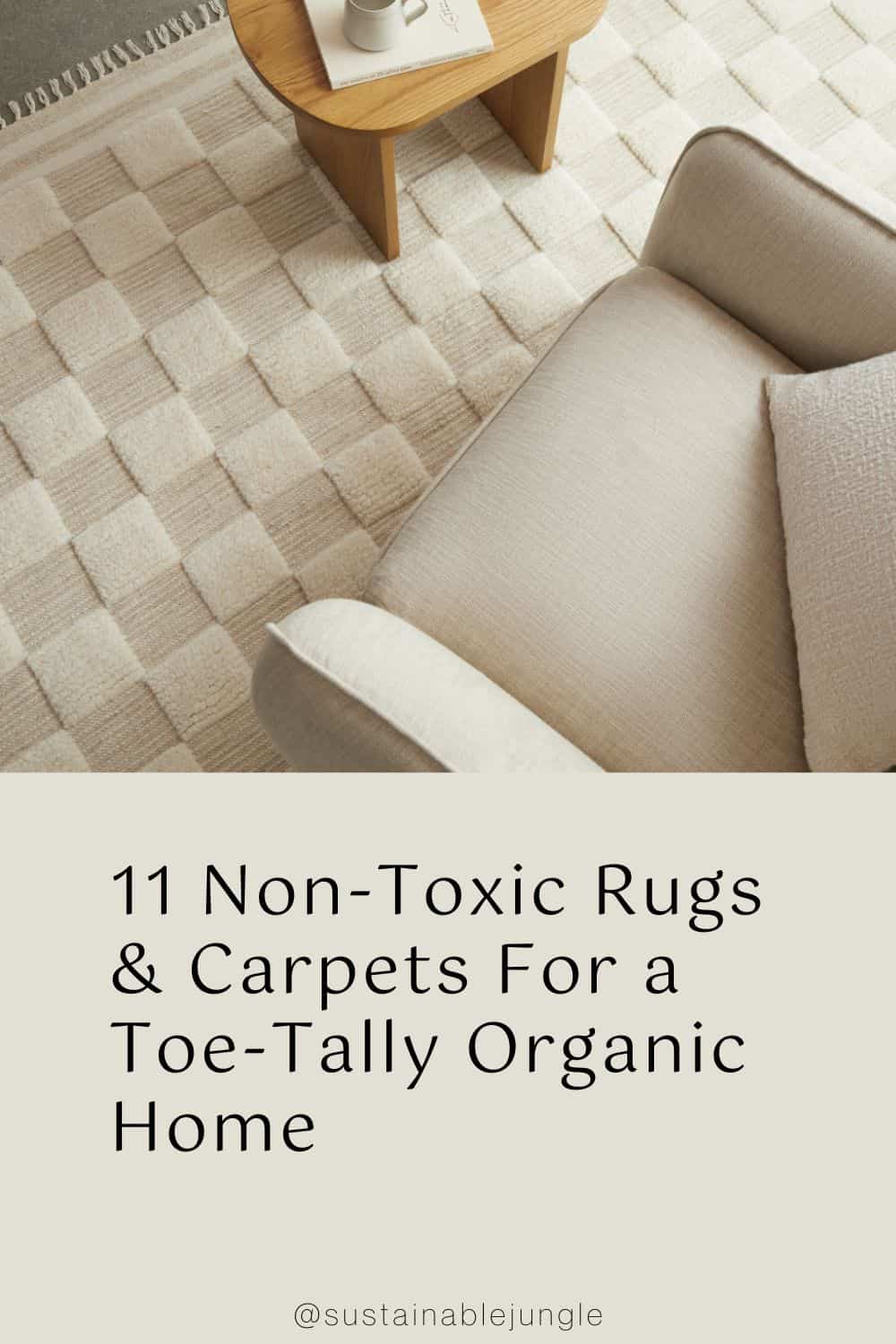 11 Non-Toxic Rugs & Carpets For a Toe-Tally Organic Home Image by Parachute #nontoxicrugs #nontoxicarearugs #organicrugs #organiccottonrugs #organicwoolrugs #nontoxiccarpet #sustainablejungle
