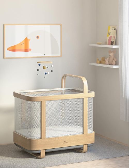 7 Eco-Friendly & Non-Toxic Cribs To Make Baby’s Bedtime Better Image by Cradlewise #nontoxiccrib #bestnontoxiccribs #nontoxicbabycribs #ecofriendlycribs #ecobabycribs #ssolidwoodnontoxiccrib #sustainablejungle