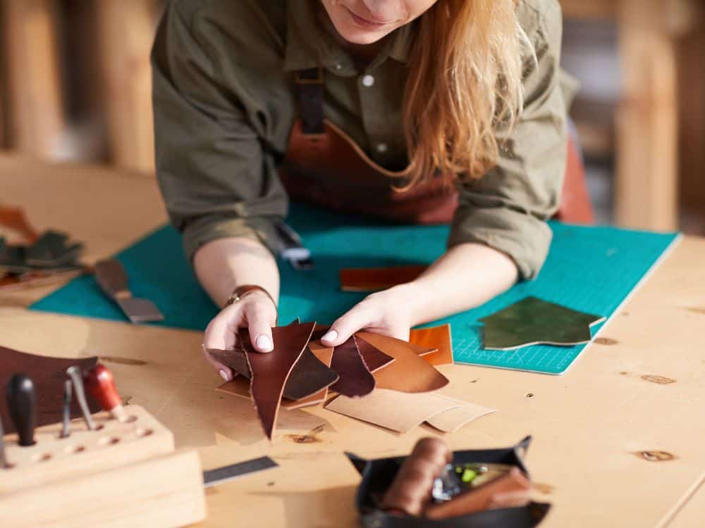 Cactus Leather: A Sustainable Vegan Solution Or a Prickly Subject? Image by SeventyFour #cactusleather #dessertocactusleather #vegancactusleather #cactusleatherbags #leatherfromcactus #howtomakecactusleather #sustainablejungle