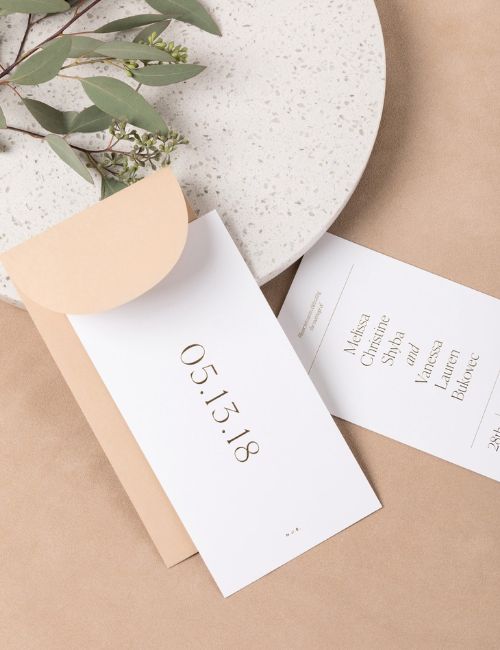 5 Eco-Friendly Wedding Invitations for a Sustainable ‘Save The Date' Image by Artifact Uprising #ecofriendlyweddinginvitations #ecofriendlyweddinginvites #affordableecofriendlyweddinginvitations #sustainableweddinginvitations #ecofriendlyinvitations #sustainablejungle