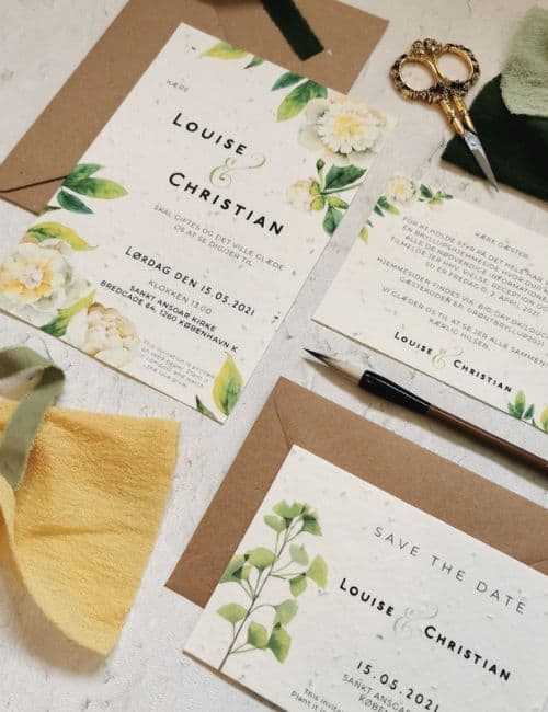 5 Eco-Friendly Wedding Invitations for a Sustainable ‘Save The Date' Image by Little Green Paper Shop #ecofriendlyweddinginvitations #ecofriendlyweddinginvites #affordableecofriendlyweddinginvitations #sustainableweddinginvitations #ecofriendlyinvitations #sustainablejungle