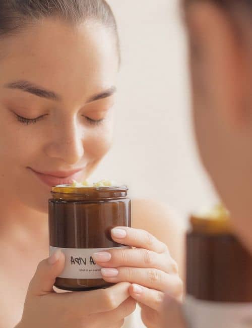 9 Eco-Friendly & Sustainable Moisturizers For Naturally Nourished Skin Image by Tap Tap Organics #sustainablemoisturizer #bestsustainablefacemoisturizer #sustainabletintedmoisturizer #ecofriendlymoisturizer #ecofriendlyfacemoisturizer #ecofriendlyfacemoisturizerwithspf