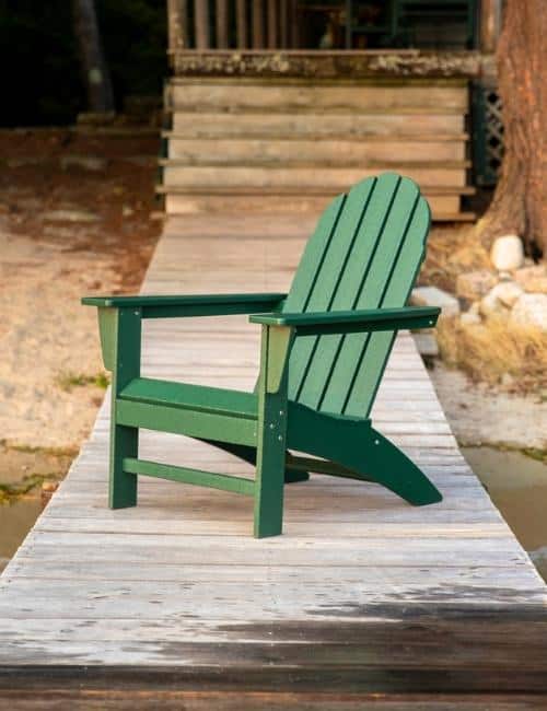7 Best Recycled Plastic Outdoor Furniture Manufacturers to Green Up Your Outdoor Space Images by POLYWOOD #recycledplasticoutdoorfurniture #bestrecycledplasticfurniture #outdoorfurnituremadefromrecycledplastic #recycledplasticpatiofurniture #recycledpatiofurniture #sustainablejungle