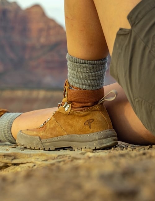 7 Sustainable Hiking Boots & Shoes: Reduce Your Carbon Footprint With Every Step Image by Erem #sustainablehikingboots #sustainablehikingshoes #ecofriendlyhikingboots #ecofriendlyhikingshoes #sustainablewaterproofhikingboots #bestsustainablehikingboots #sustainablejungle