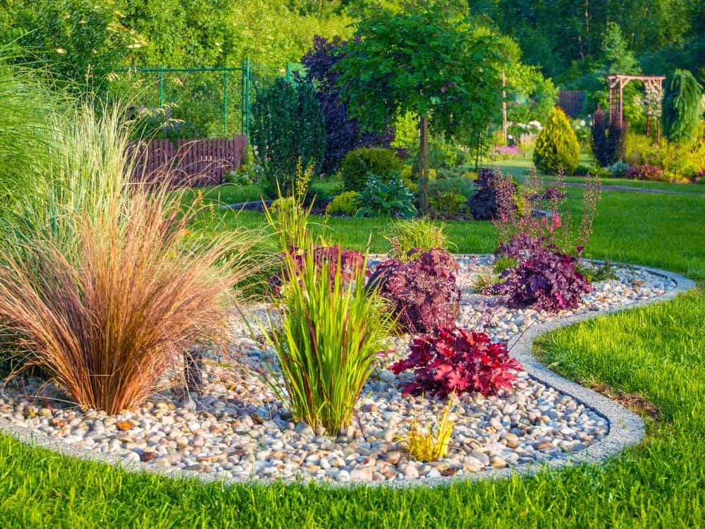 What Is Eco-Friendly Landscaping? Ideas For Making Your Property More Planet-Friendly Image by welcomia #ecofriendlylandscaping #ecofriendlylandscapingideas #ecolandscaping #greenlandscaping #ecogreenlandscaping #greenlandscapingplants #sustainablejungle