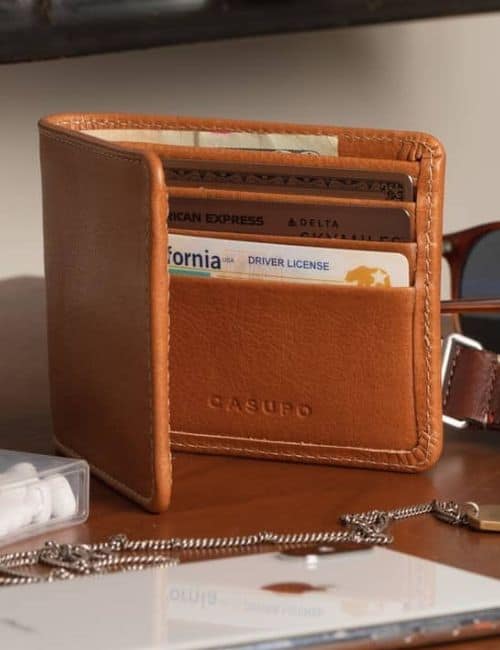 From Father's Day to Birthdays: 13 Sustainable Gifts For Him To Suit Every Occasion Image by casupo #sustainablegiftsforhim #sustainablegiftsformen #ecofriendlygiftsforhim #ecofriendlygiftsformen #bestgiftsforhimecofriendly #sustainablejungle