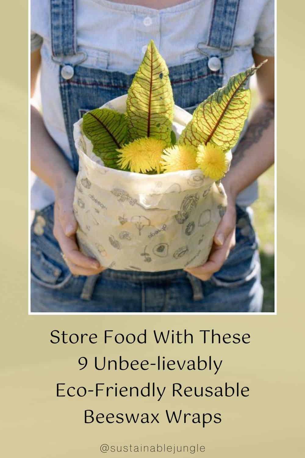 Store Food With These 9 Unbee-lievably Eco-Friendly Reusable Beeswax Wraps Image by Abeego #beeswaxwraps #beeswaxfoodwrap #reusablefoodwraps #diybeeswaxwrap #reusablebeeswaxwraps #resusablebeeswaxfoodwrap #sustainablejungle