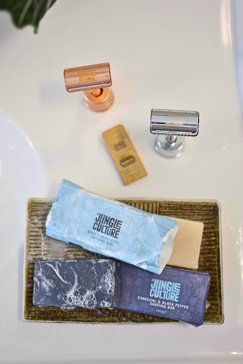 9 Zero Waste Shaving Creams Giving You The Most Eco-Conscious Shave Image by Sustainable Jungle #zerowasteshavingcreams #zerowasteshavingsoap #sustainablejungle