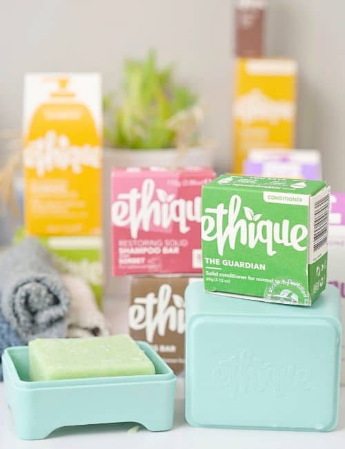 13 Eco-Friendly Bathroom Products For Sustainable Scrubbing Image by Sustainable Jungle #ecofriendlybathroomproducts #ecofriendlyshowerproducts #ecofriendlybathproducts #sustainablebathroomproducts #sustainablebathproducts #sustainablejungle