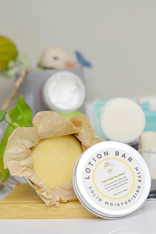 Zero Waste Lotions Who Are All About Plastic Free Pampering Image by Sustainable Jungle #zerowastelotion #bestzerowastelotion #zerowastebodylotion #zerowastelotionbar #plasticfreelotion #beestplasticfreelotion