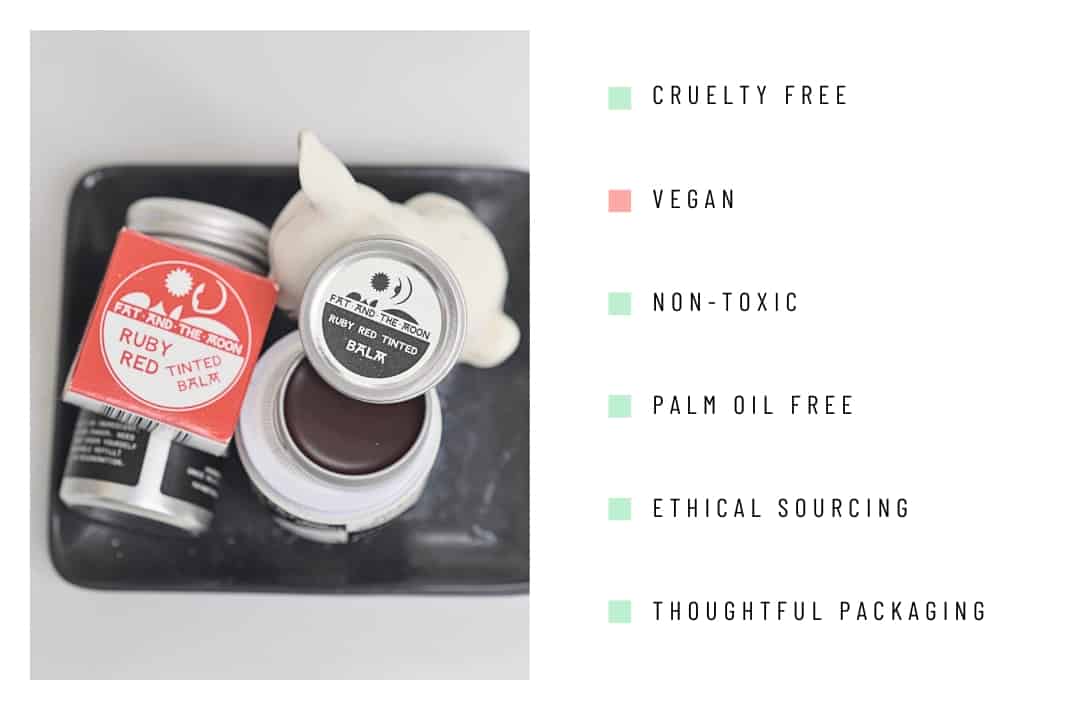 11 Sustainable Beauty Brands Creating Clean Green Cosmetics Image by Sustainable Jungle #sustainablebeauty #bestsustainablebeautybrands #sustainablebeautyproducts #ethicalbeautybrands #ethicalskincarebrands #ethicalbeautyproducts #sustainablejungle