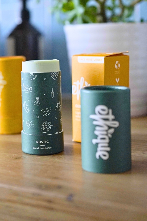 Sweat Without The Smell: 15 Best Environmentally Friendly Deodorants Image by Sustainable Jungle #environmentallfriendlydeodorant #sustainablejungle