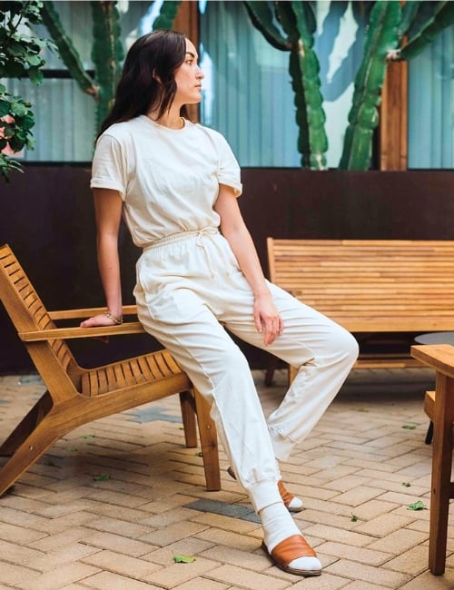 9 American-Made Womens Clothing For No Sweat ShoppingImage by Harvest & Mill#americanmadewomensclothing #americanmadewomensclothesbrands #madeinamericawomensclothing #usawomensclothing #womensamericanmadeclothing #womensmadeinamericaclothing #sustainablejungle