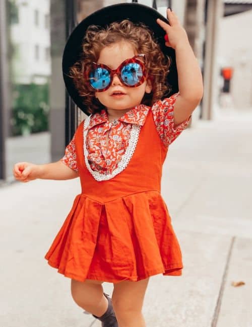 17 Shops Selling Used Kids Clothes Online & Helping Your Gremlins Grow Up Green Image by Kidizen #usedkidsclothes #kidsusedclothes #usedkidsclothesonline #secondhandkidsclothes #secondhandclothesforkidsonline #kidssecondhandstore #sustainablejungle