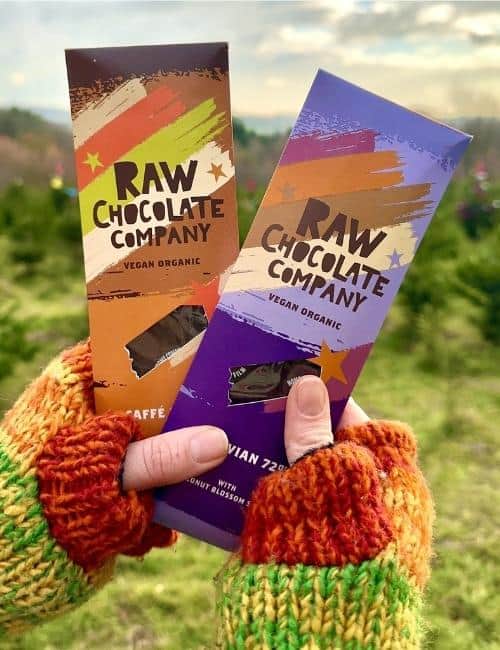 13 Best Consumable Gift Ideas For Gift Giving Back To The Planet Image by Raw Chocolate Company #consumablegifts #bestconsumablegifts #consumablegiftideas #consumablechristmasgifts #consumabelgiftideasforadults #sustainablejungle