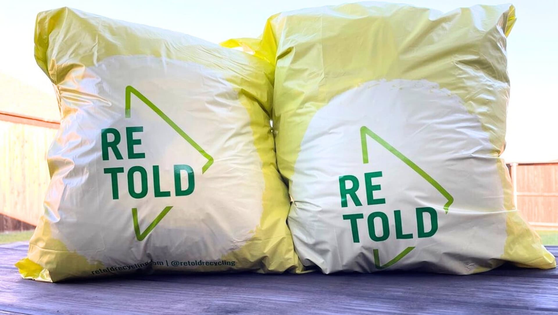 Image by Retold (recycle-old-clothes)