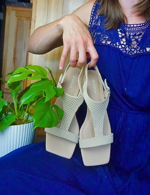 11 Sustainable Sandals To Put Some Pep In Your Eco-Friendly Step Image by Sustainable Jungle #sustainablesandals #ecofriendlysandals #sustainableslides #sustainablewomenssandals #sustainablerecycledsandals #ecofriendlyslides #sustainablejungle