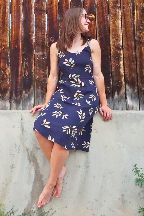 9 Fast Fashion Alternatives For That Slow Fashion Style Image by Sustainable Jungle #fastfashionalternatives #alternativestofastfashion #sustainablejungle