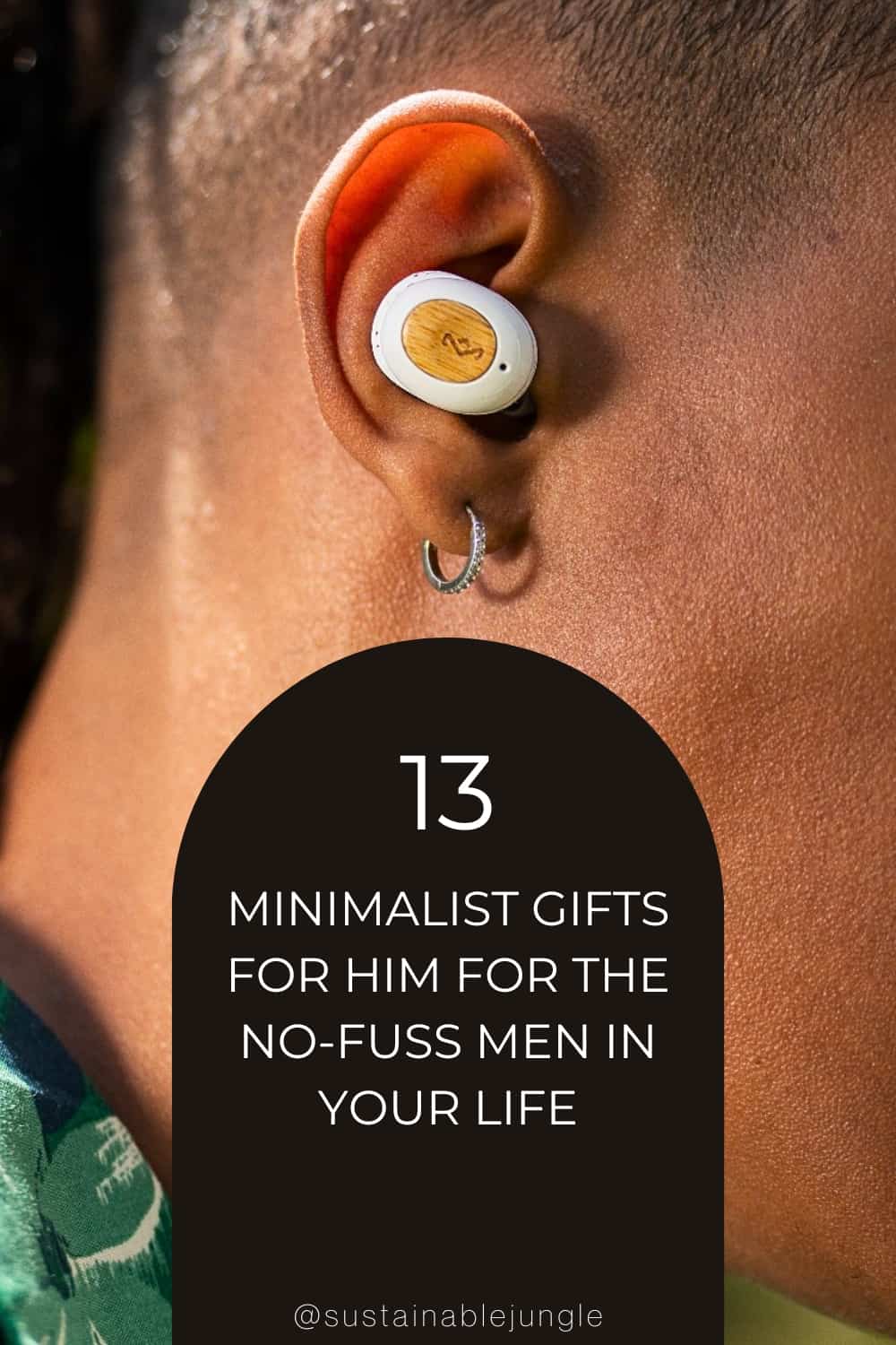 13 Minimalist Gifts for Him for the No-Fuss Men in Your Life Image by House of Marley #minimalistgiftsforhim #minimalistgiftsformen #giftsforyourminimalistboyfriend #bestminimalistgiftsforhim #mensminimalistgifts #sustainablejungle