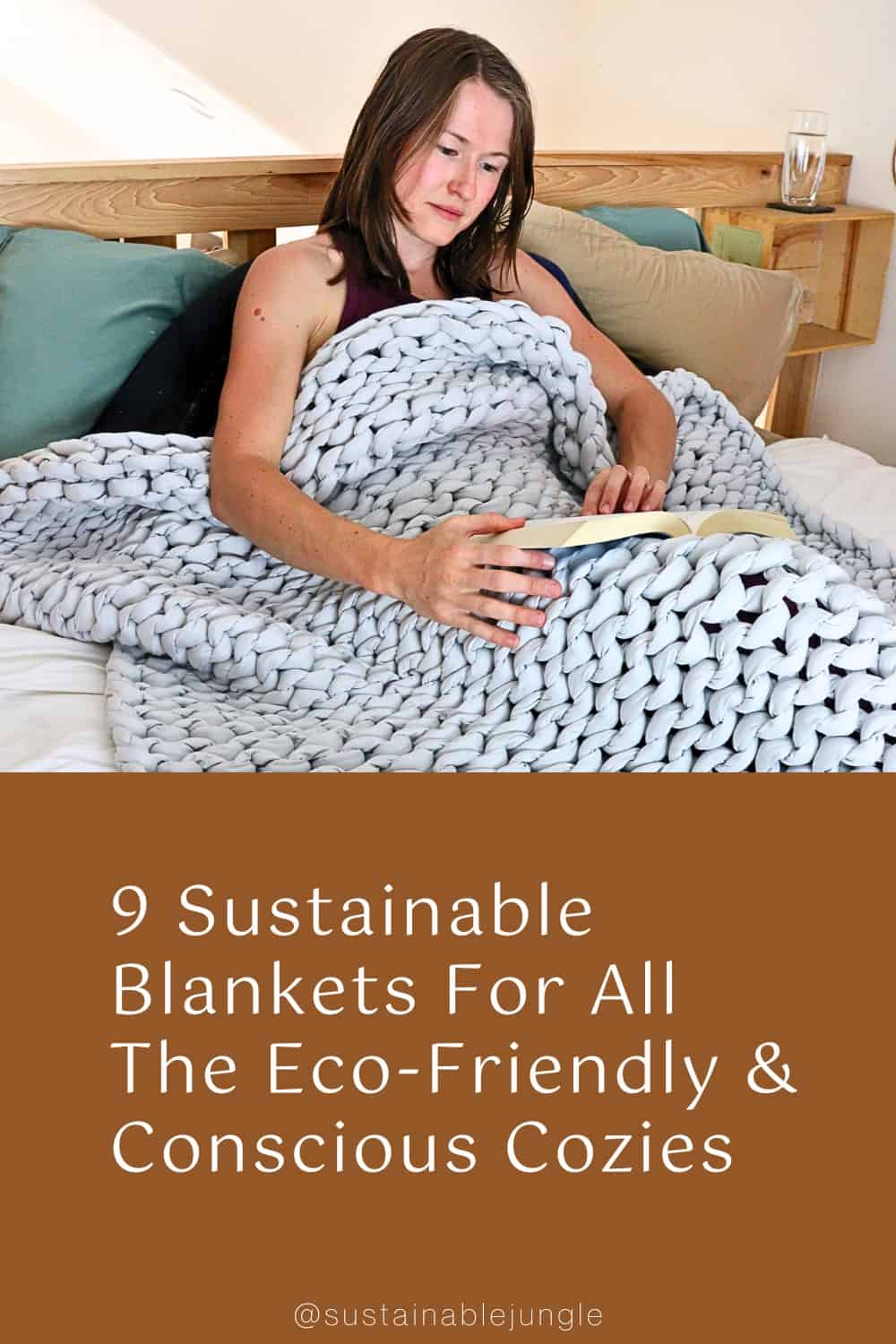 9 Sustainable Blankets For All The Eco-Friendly & Conscious Cozies Image by Sustainable Jungle #sustainableblankets #sustainablethrowblankets #ecofriendlyblankets #ecothrowblanket #sustainableweightedblankets #bestsustainableblankets #sustainablejungle