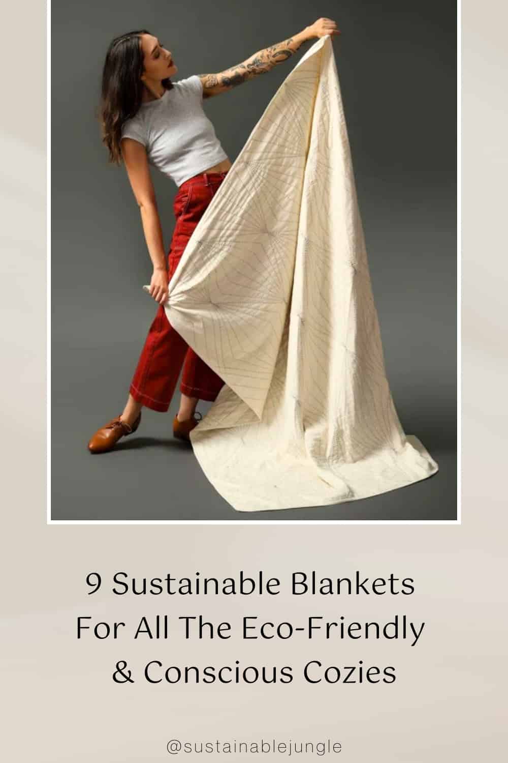 9 Sustainable Blankets For All The Eco-Friendly & Conscious Cozies Image by Anchal #sustainableblankets #sustainablethrowblankets #ecofriendlyblankets #ecothrowblanket #sustainableweightedblankets #bestsustainableblankets #sustainablejungle