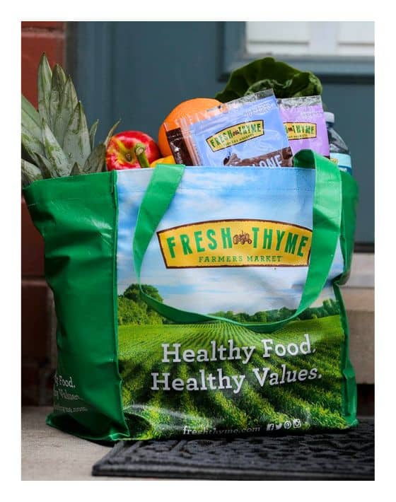 11 Zero Waste Stores in Minneapolis & St. Paul For Twin City Sustainability Image by Fresh Thyme Market #zerowastestoreminneapolis #bestzerowastestoresminneapolis #bulkstoresminneapolis #refillstoresminneapolis #zerowastestorestpaul #zerowastestoresminneapolisstpaul #sustainablejungle