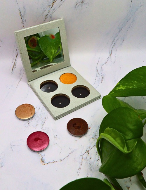 9 Refillable Makeup Brands With The Prettiest Plastic-Free Palettes Image by Sustainable Jungle #refillablemakeup #bestrefillablemakeuppalettes #refillablemakeupbrands #makeuprefills #makeuppaletterefills #sustainablejungle