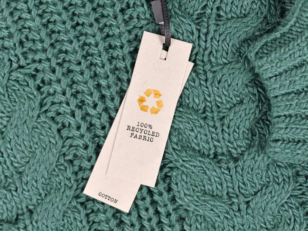 Is Cotton On Fast Fashion? Image by firn #iscottononfastfashion #iscottononethical #cottonsustainability #iscottononsustainable #iscottonongood #cottonogarments #sustainablejungle