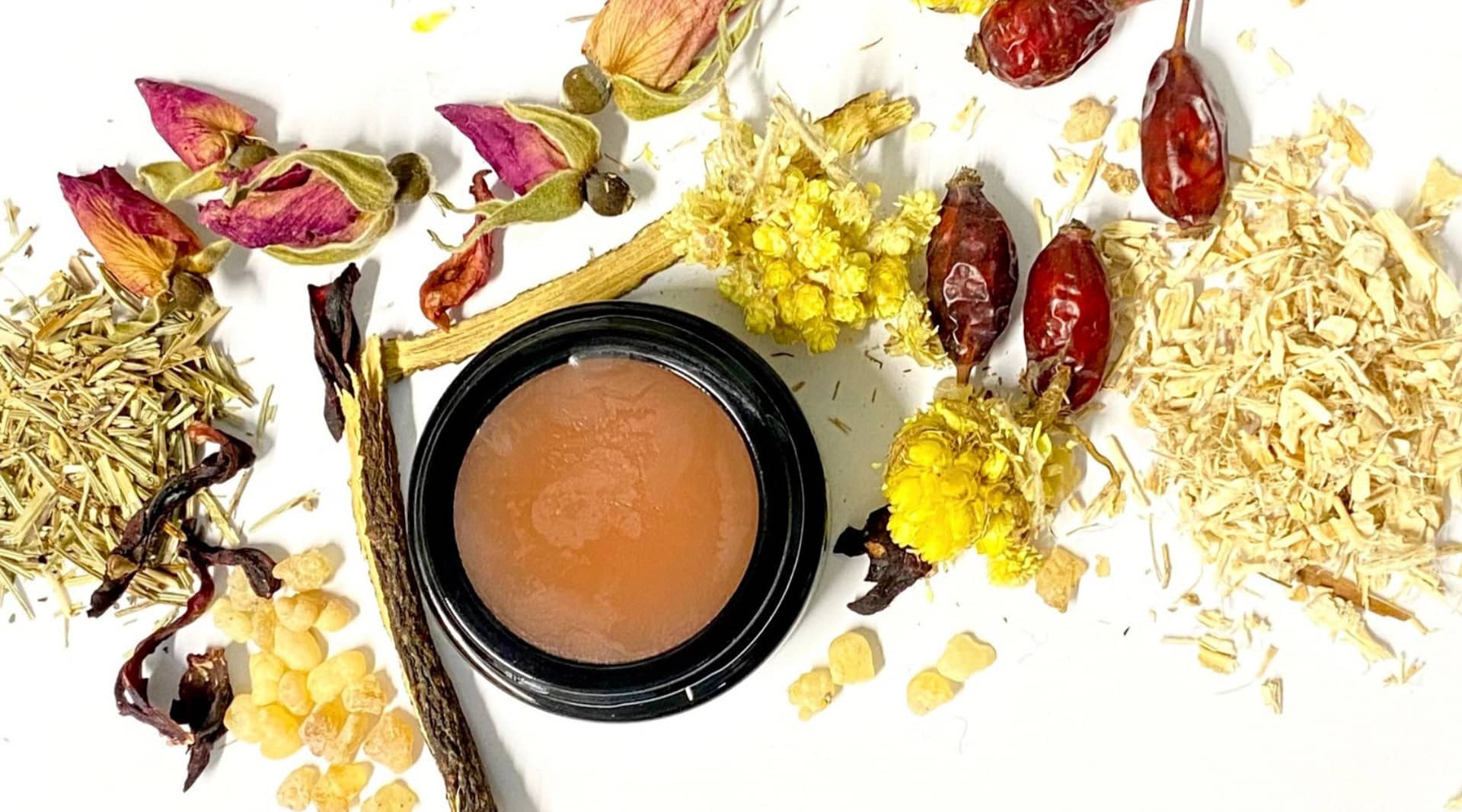 Image by Dab Herb (sustainable moisturizers)