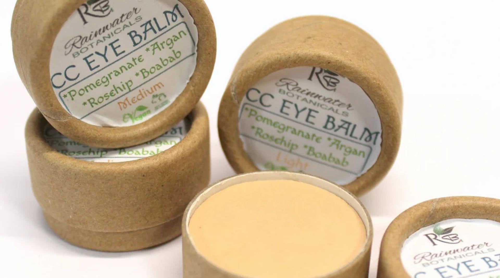 Image by Rainwater Botanicals (zero-waste-concealers)