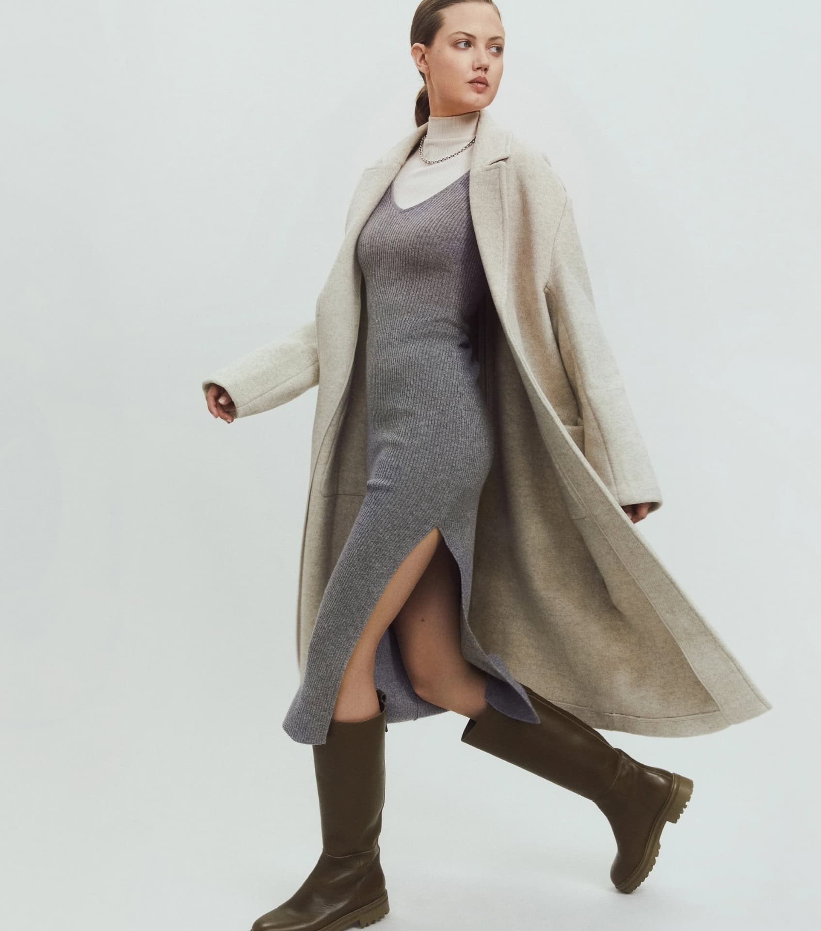 Image by Reformation (sustainable-jackets)