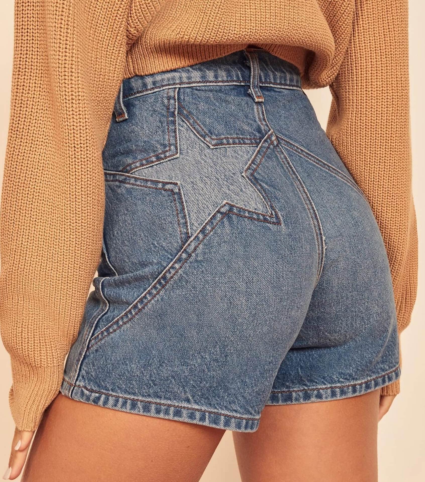 Image by Reformation (sustainable-jeans) (2)
