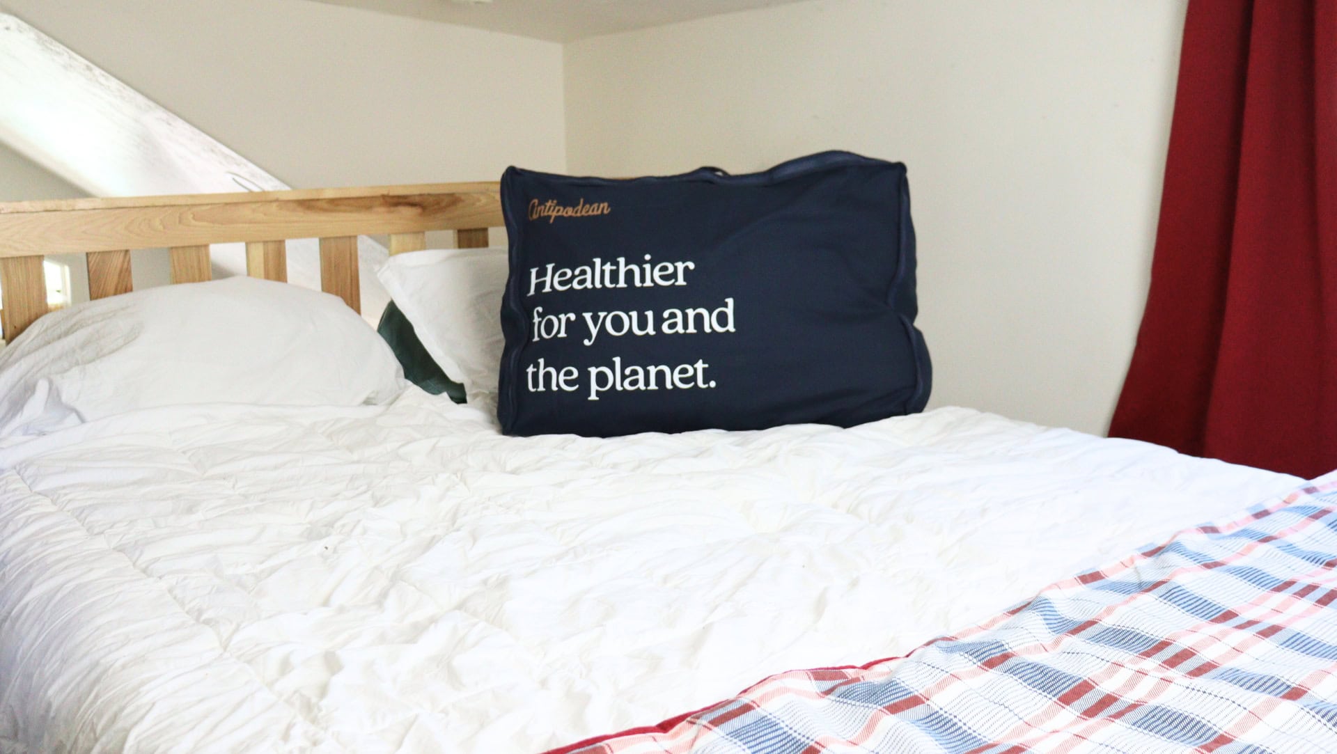 Image by Sustainable Jungle (Antipodean Home) (sustainable-bedding)