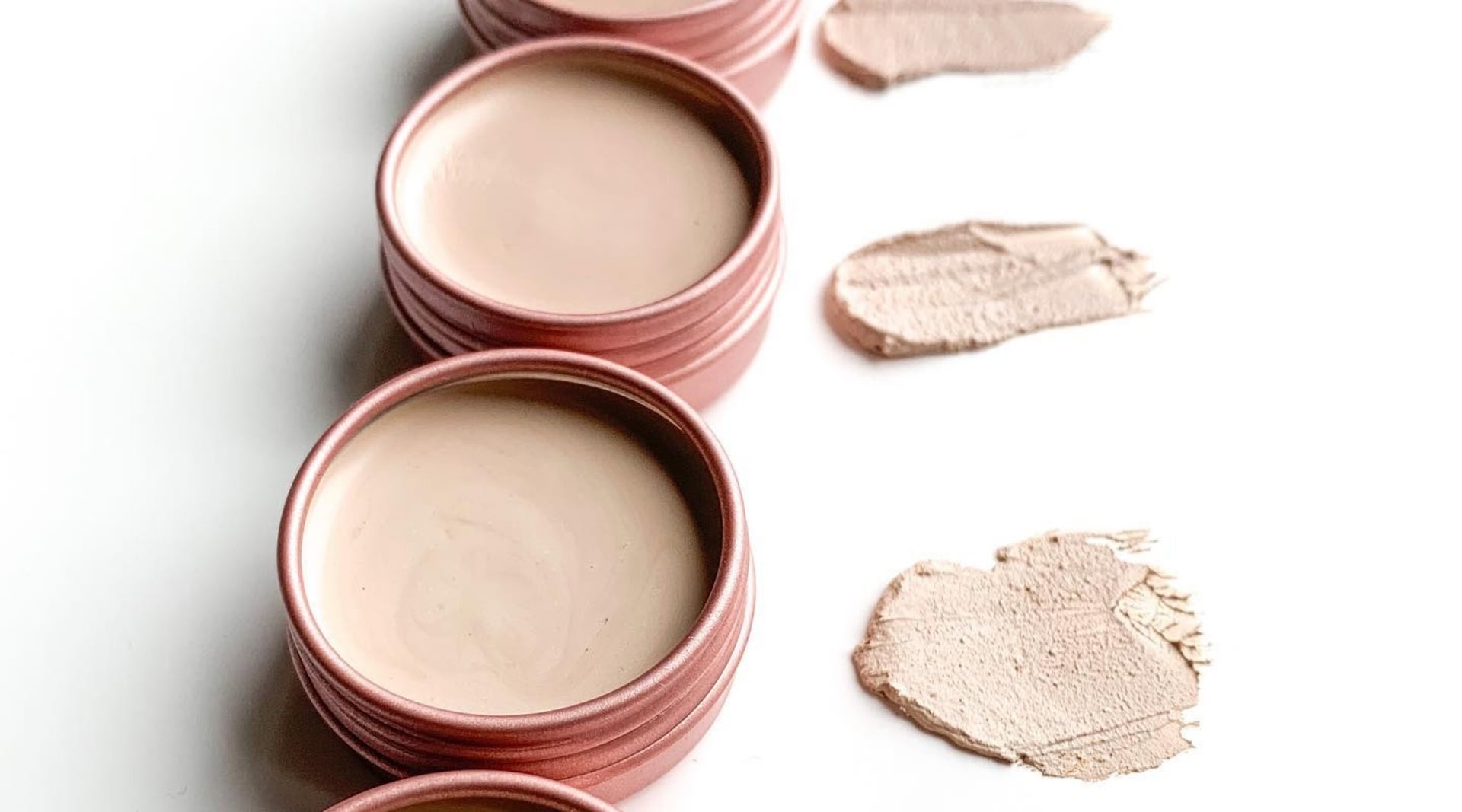 Image by Vyana Plant Beauty (zero-waste-concealers)