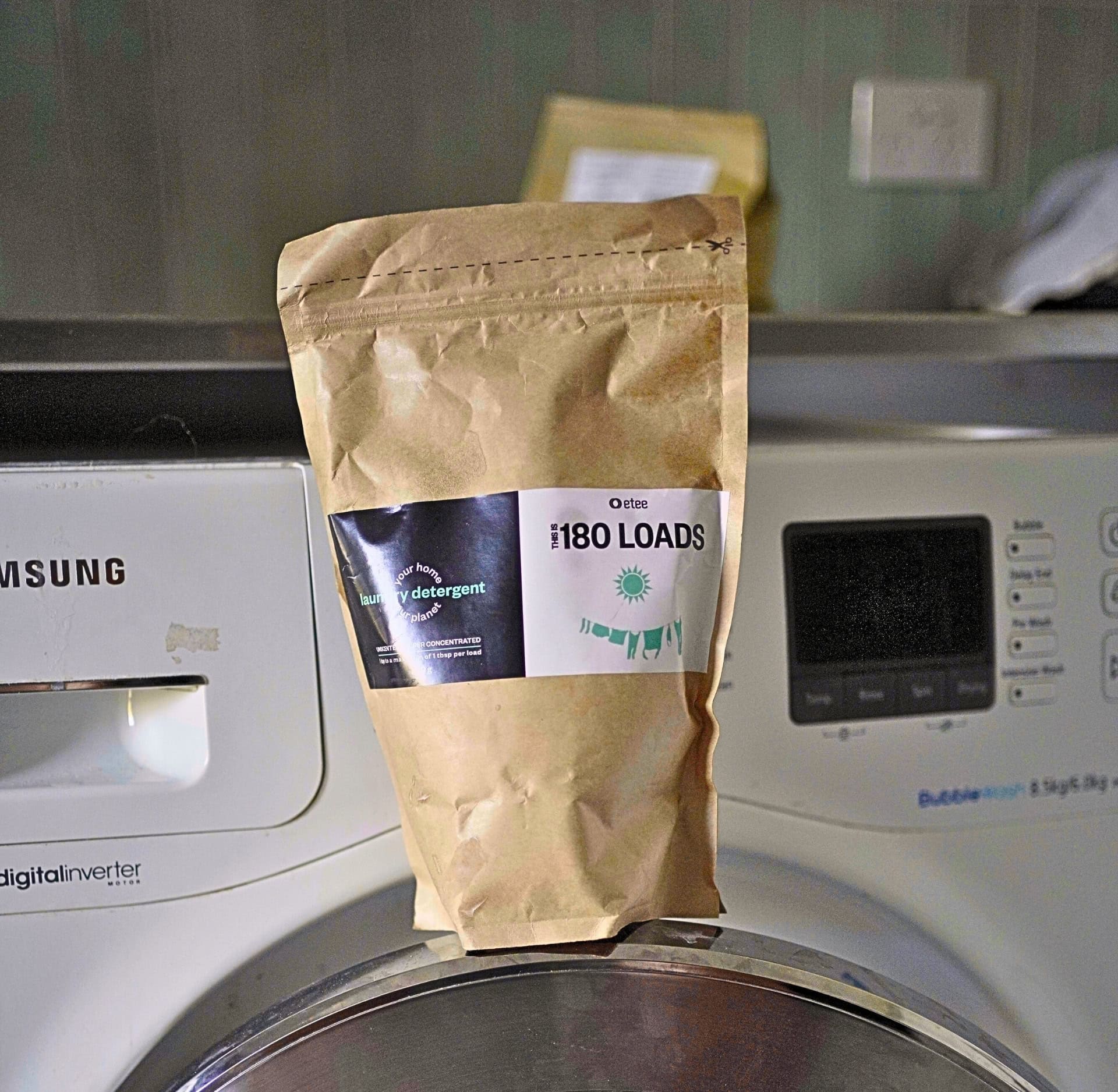 Image by etee (zero-waste-laundry-detergent)