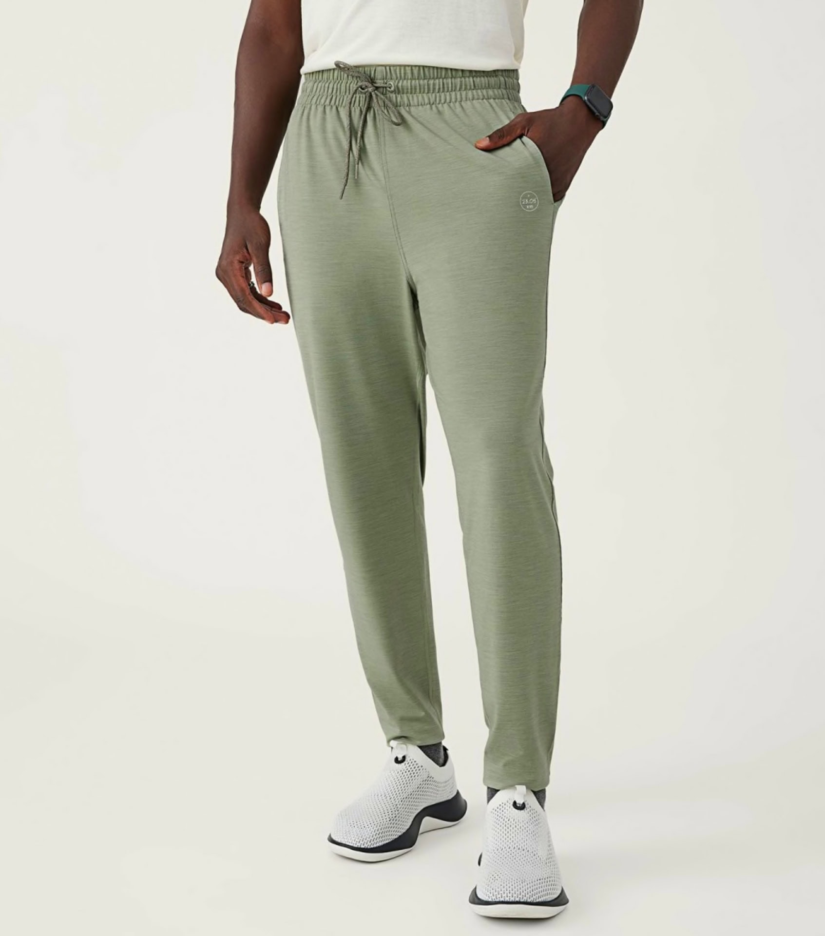 Image by Allbirds (organic-sweatpants) (2)