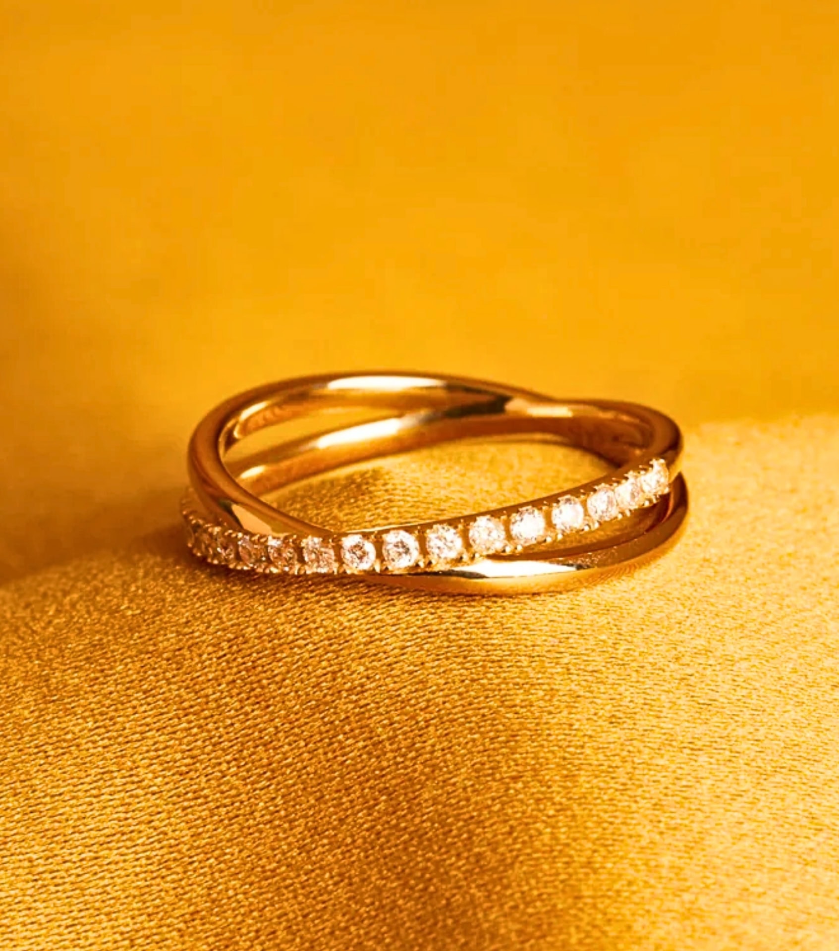 Image by Aurate (ethical-engagement-rings) (2)